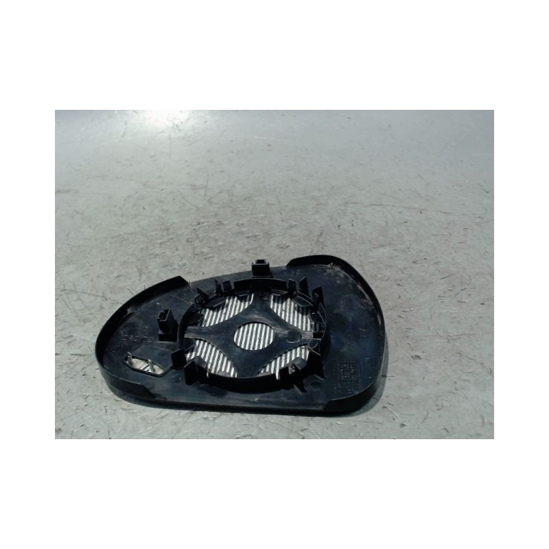 GLACE RETROVISEUR EXT D PEUGEOT 207 3P
