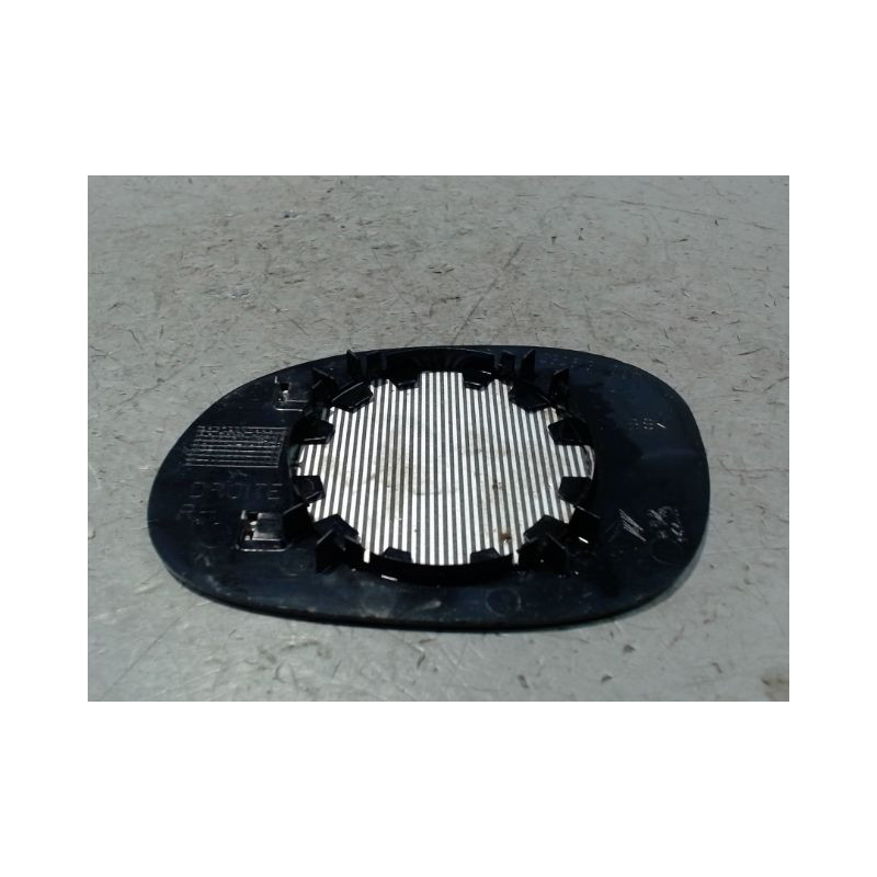 GLACE RETROVISEUR EXT D PEUGEOT 206 5P