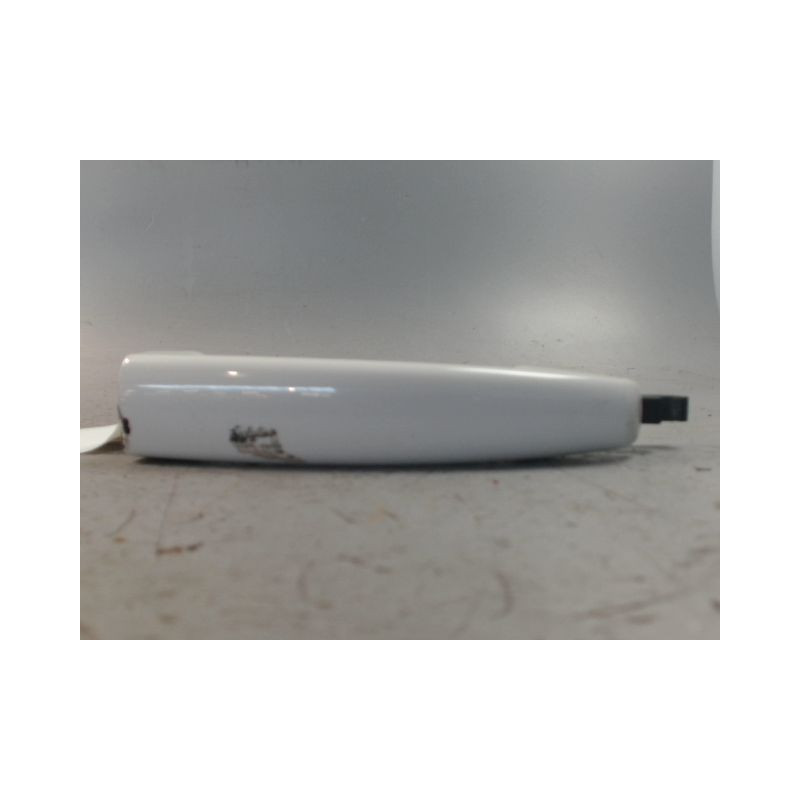 POIGNEE EXTERIEURE PORTE AVANT DROIT OPEL CORSA 2010-