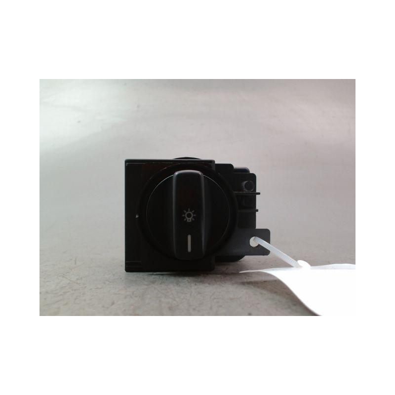 INTERIEUR COMMANDE PHARES MERCEDES CLASSE B 2008-
