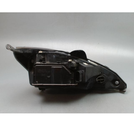 PHARE GAUCHE FORD FOCUS I 1998-2004