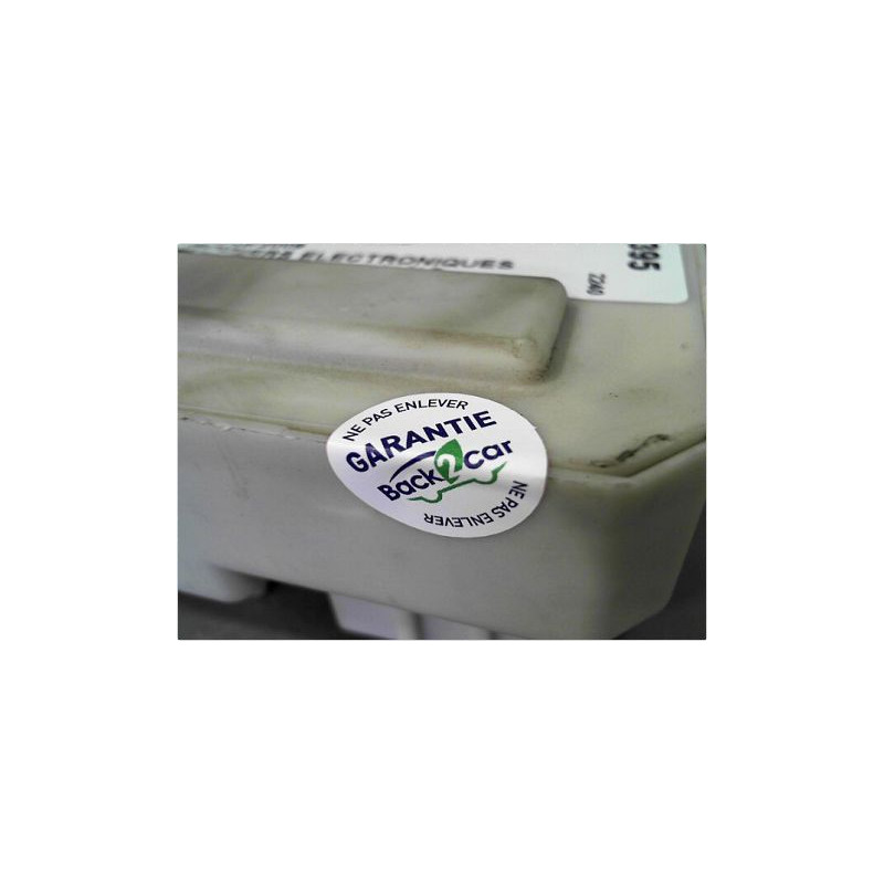 BOITIER GESTION HABITACLE FORD FOCUS SW 2008-