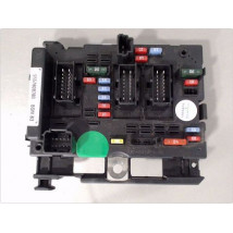 BOITE A FUSIBLES PEUGEOT 206 98-09