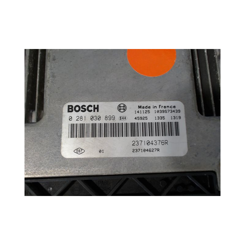 CALCULATEUR MOTEUR RENAULT KANGOO