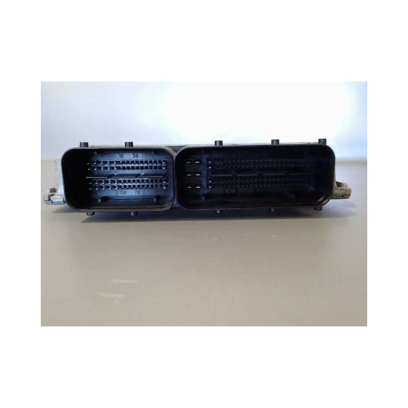 CALCULATEUR MOTEUR VOLKSWAGEN POLO