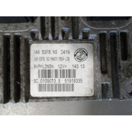 CALCULATEUR MOTEUR FIAT PUNTO