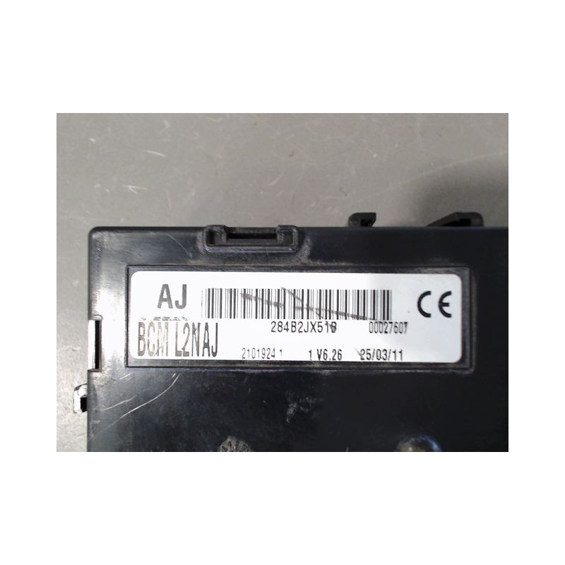 BOITIER GESTION HABITACLE NISSAN NV200