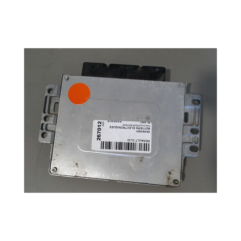 CALCULATEUR MOTEUR RENAULT CLIO
