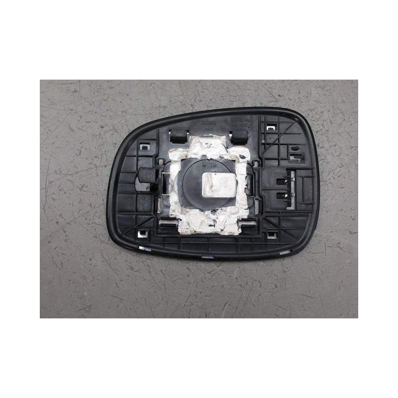 GLACE RETROVISEUR EXT D SUZUKI SWIFT