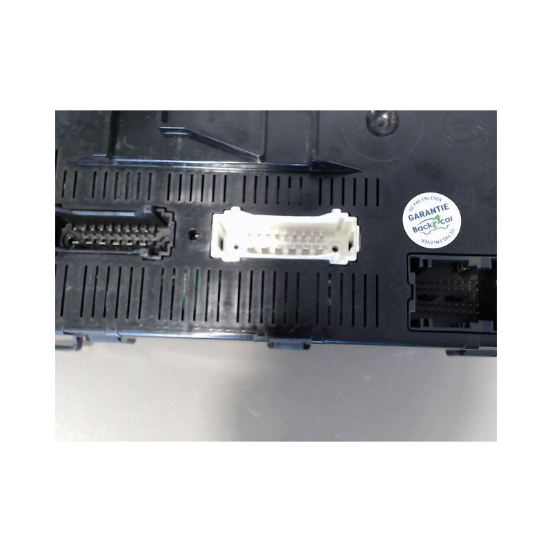 BOITIER GESTION HABITACLE RENAULT CLIO