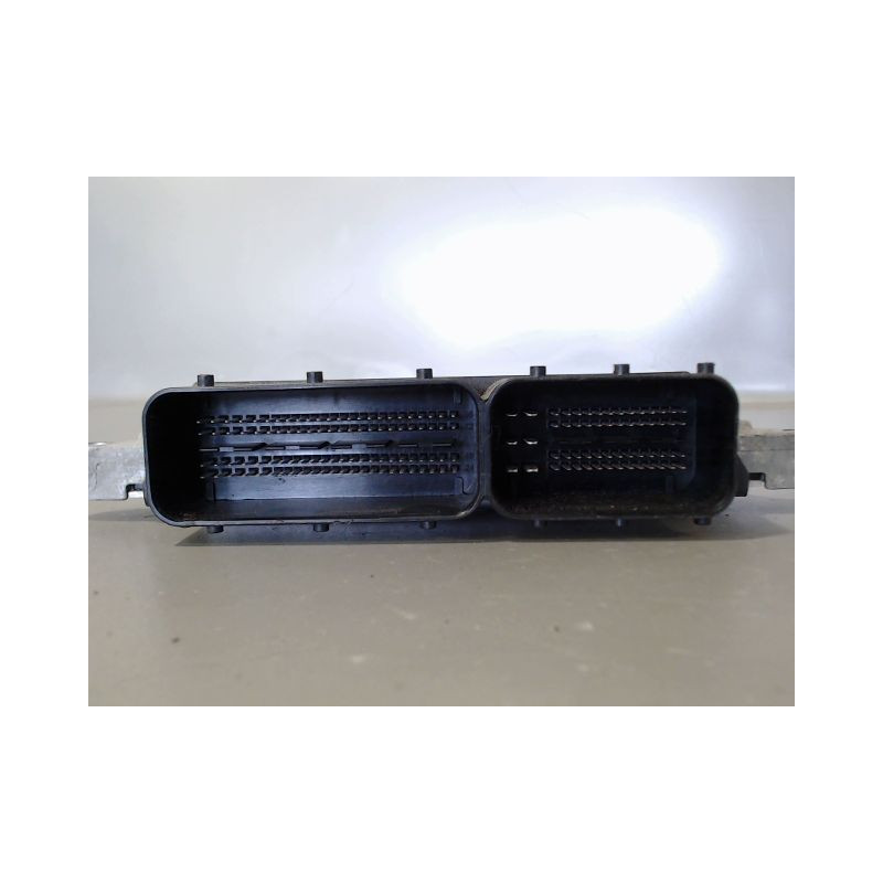 CALCULATEUR MOTEUR MERCEDES CLASSE C