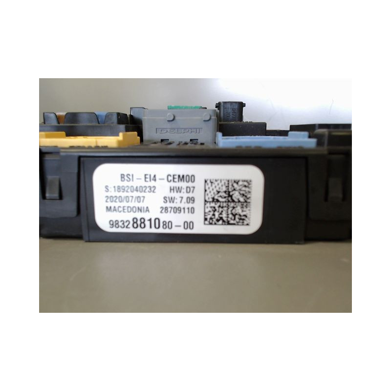 BOITIER GESTION HABITACLE PEUGEOT 208