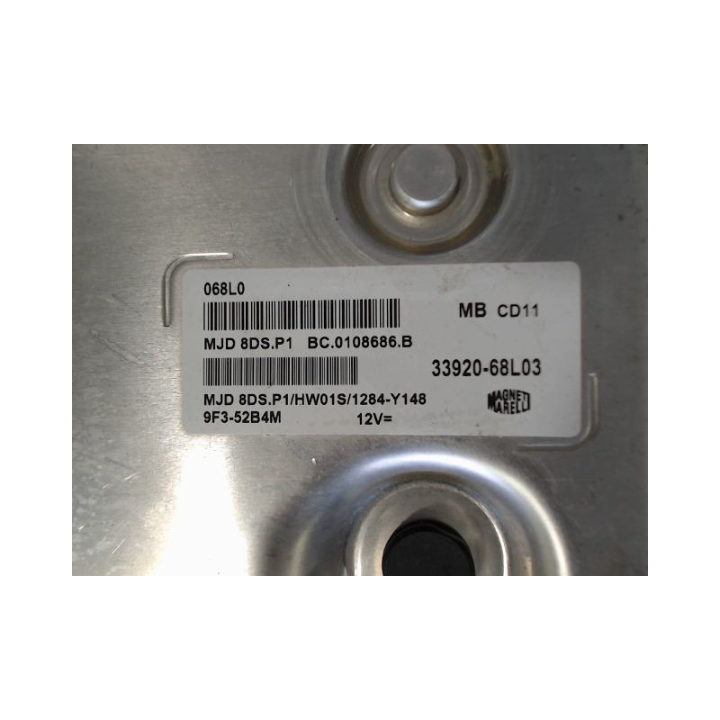 CALCULATEUR MOTEUR SUZUKI SWIFT