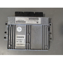 CALCULATEUR MOTEUR RENAULT CLIO