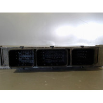 CALCULATEUR MOTEUR RENAULT CLIO