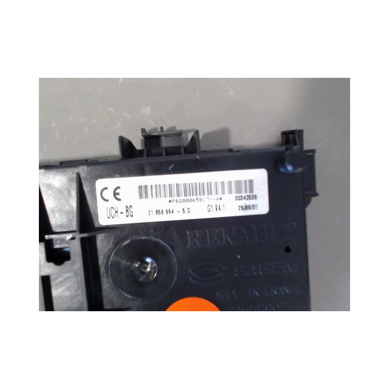 BOITIER GESTION HABITACLE RENAULT CLIO