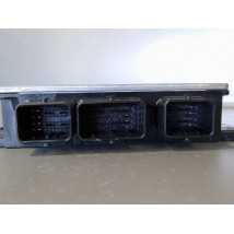 CALCULATEUR MOTEUR RENAULT CLIO