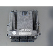 CALCULATEUR MOTEUR RENAULT VEL SATIS