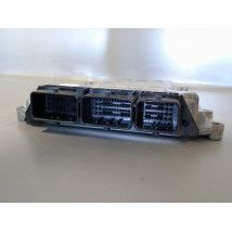 CALCULATEUR MOTEUR RENAULT VEL SATIS