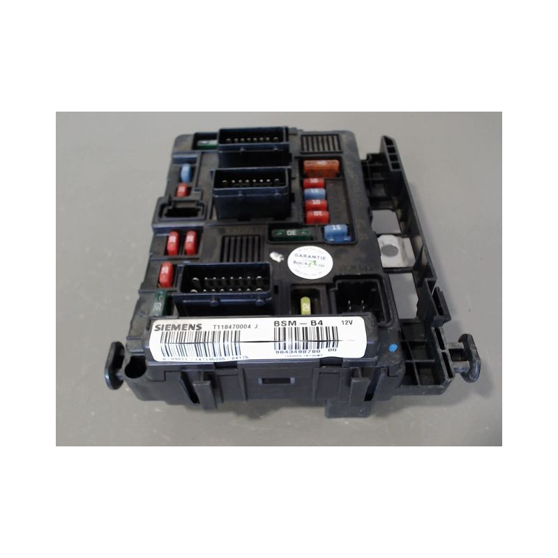 BOITE A FUSIBLES CITROEN C3