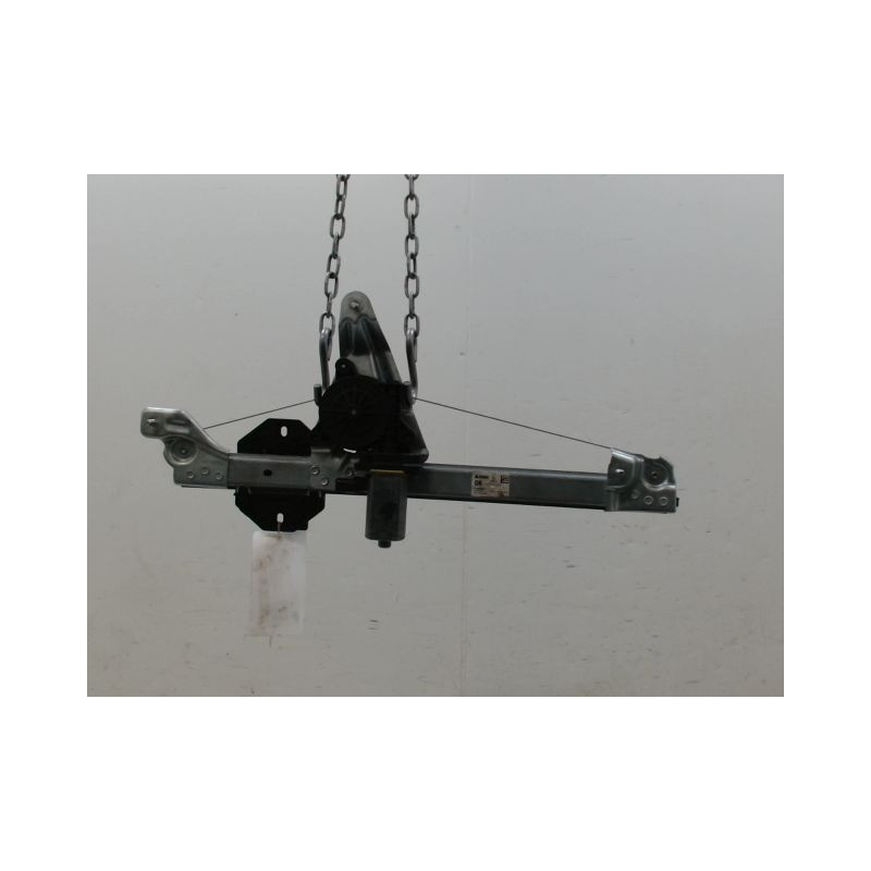MECANISME+MOTEUR LEVE-GLACE ARRIERE DROIT DACIA LOGAN MCV 2007-
