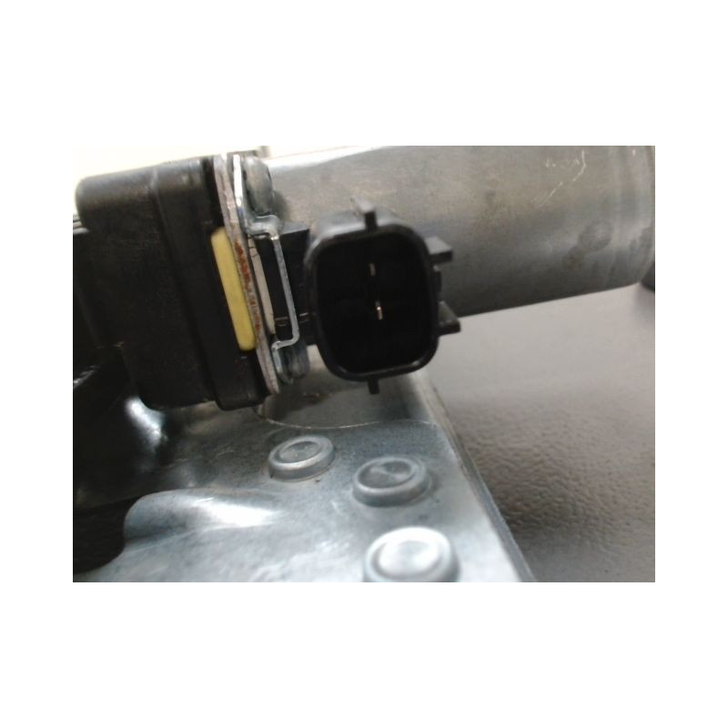 MECANISME+MOTEUR LEVE-GLACE ARRIERE DROIT DACIA LOGAN MCV 2007-