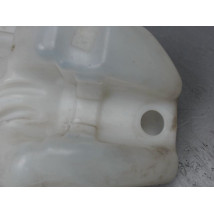 RESERVOIR LAVE-GLACE AVANT PEUGEOT 208