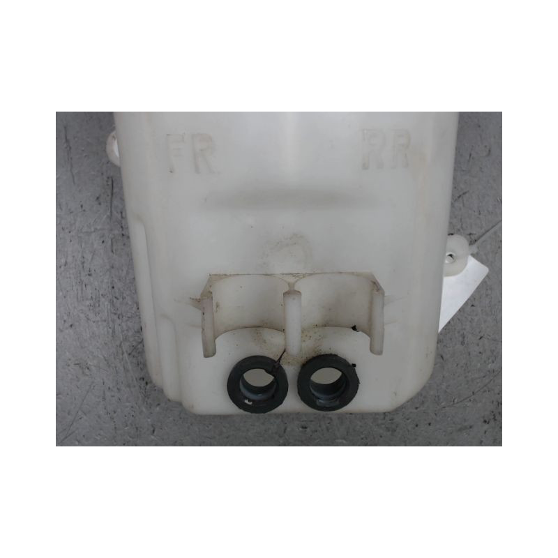 RESERVOIR LAVE-GLACE AVANT TOYOTA YARIS -2003