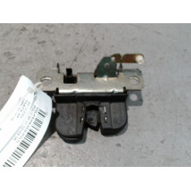 SERRURE HAYON  VOLKSWAGEN POLO 02-05