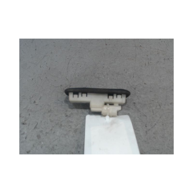 POIGNEE EXTERIEURE HAYON PEUGEOT 308