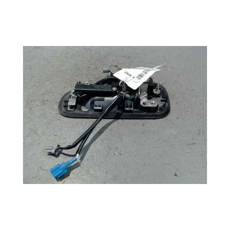 POIGNEE EXTERIEURE PORTE AVANT DROIT NISSAN NV200