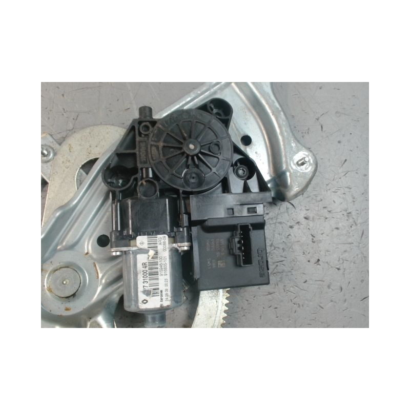 MECANISME+MOTEUR LEVE-GLACE ARRIERE GAUCHE RENAULT SCENIC III 2009-