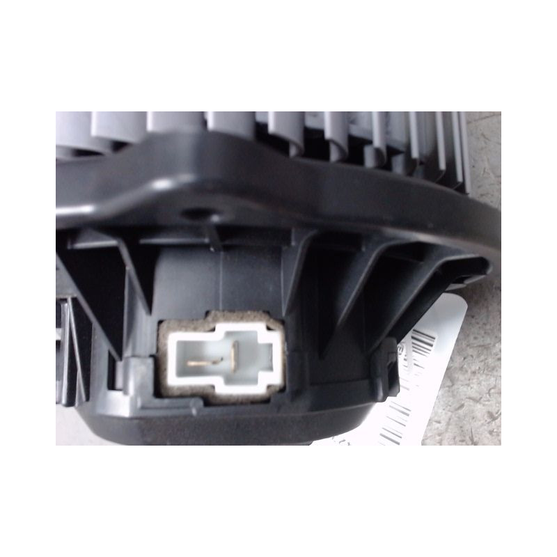 MOTEUR VENTILATEUR CHAUFFAGE KIA VENGA