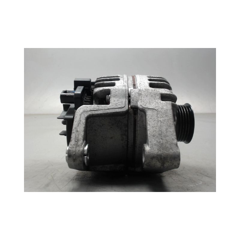 ALTERNATEUR OPEL CORSA
