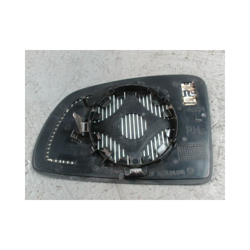 GLACE RETROVISEUR EXT D OPEL MERIVA 2006-