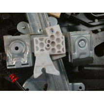 MECANISME+MOTEUR LEVE-GLACE AVANT DROIT FORD FIESTA