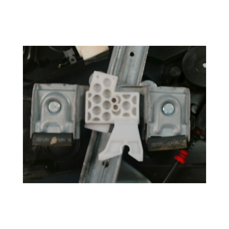 MECANISME+MOTEUR LEVE-GLACE AVANT GAUCHE FORD FIESTA