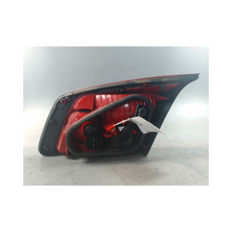 FEU ARRIERE INTERIEUR GAUCHE RENAULT VELSATIS 2005-