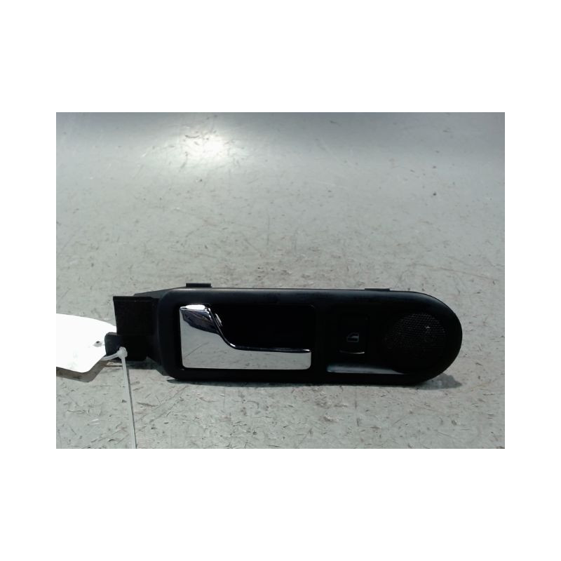POIGNEE INTERIEURE PORTE ARRIERE GAUCHE VOLKSWAGEN PASSAT BREAK 97-2000