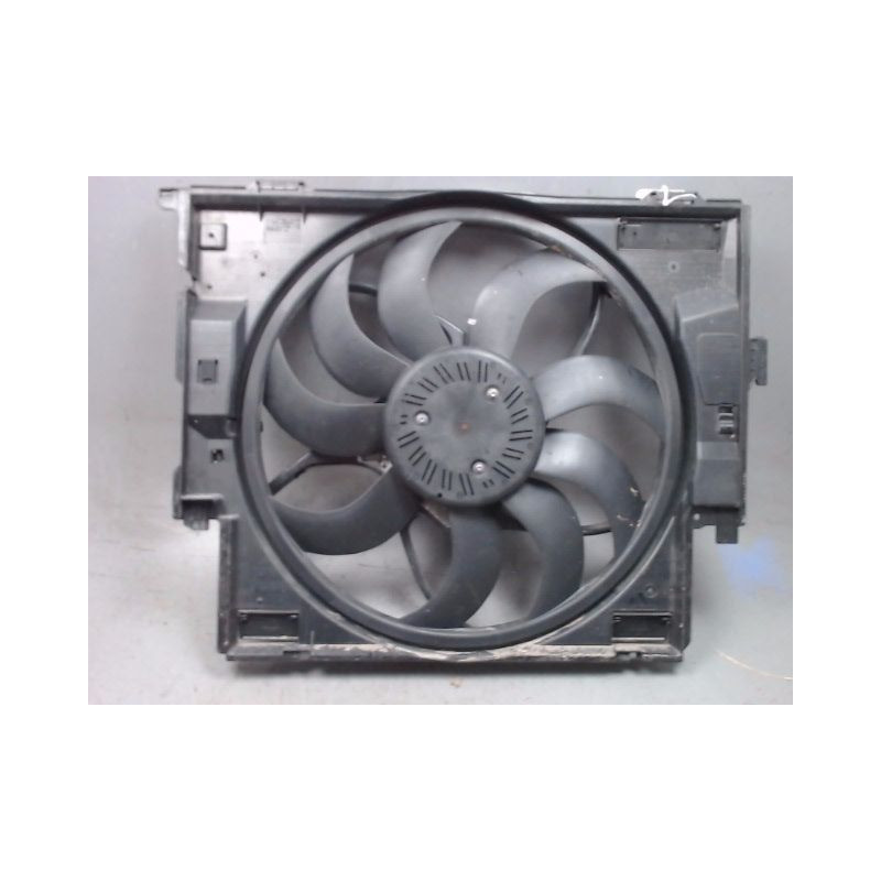 MOTEUR VENTILATEUR RADIATEUR B.M.W. SERIE 4