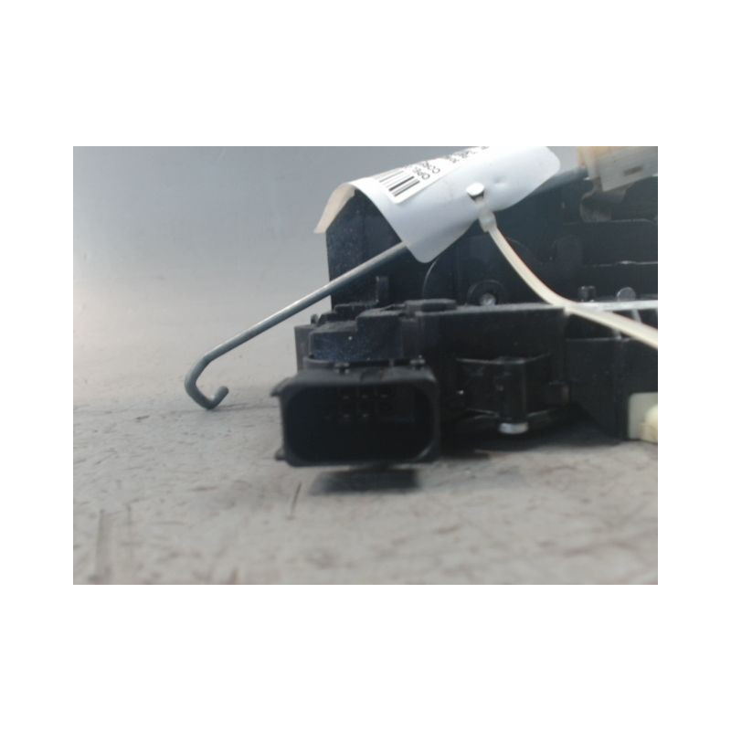 SYSTEME CONDAMNATION AVANT GAUCHE OPEL CORSA 2010-