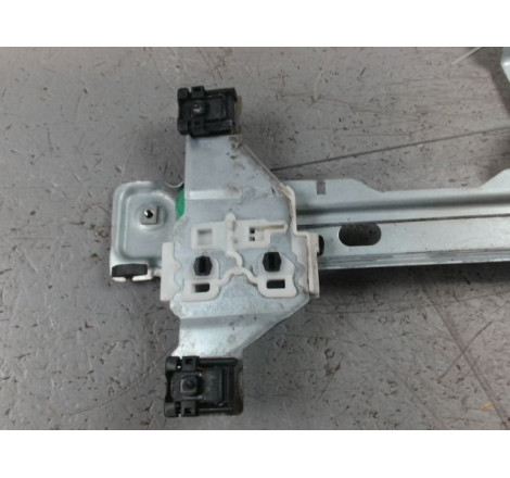 MECANISME+MOTEUR LEVE-GLACE AVANT GAUCHE PEUGEOT 3008 2009-