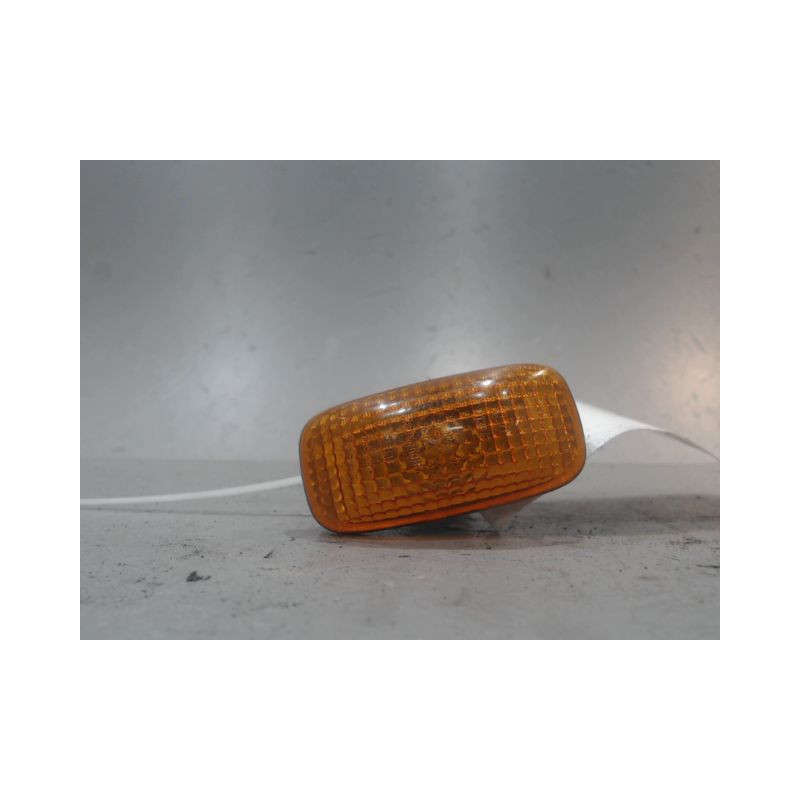 REPETITEUR AILE GAUCHE NISSAN PRIMERA