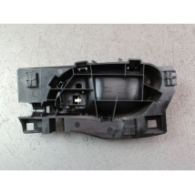 POIGNEE INTERIEURE PORTE AVANT DROIT RENAULT CLIO III Phase 2 2009-2014