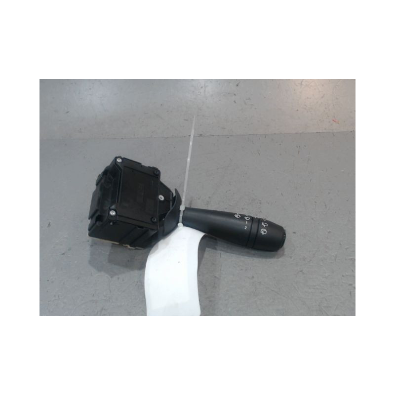 COMMANDE ESSUIE GLACE RENAULT TWINGO