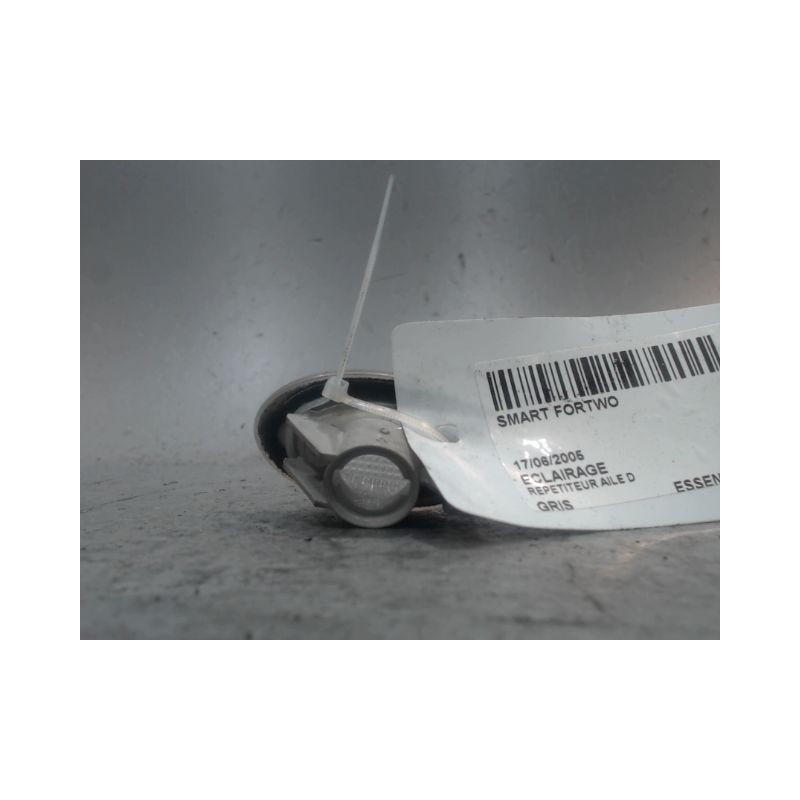 REPETITEUR AILE DROIT SMART FORTWO
