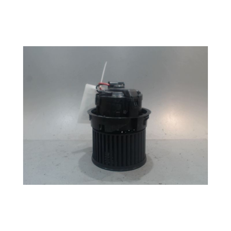 MOTEUR VENTILATEUR CHAUFFAGE PEUGEOT 208