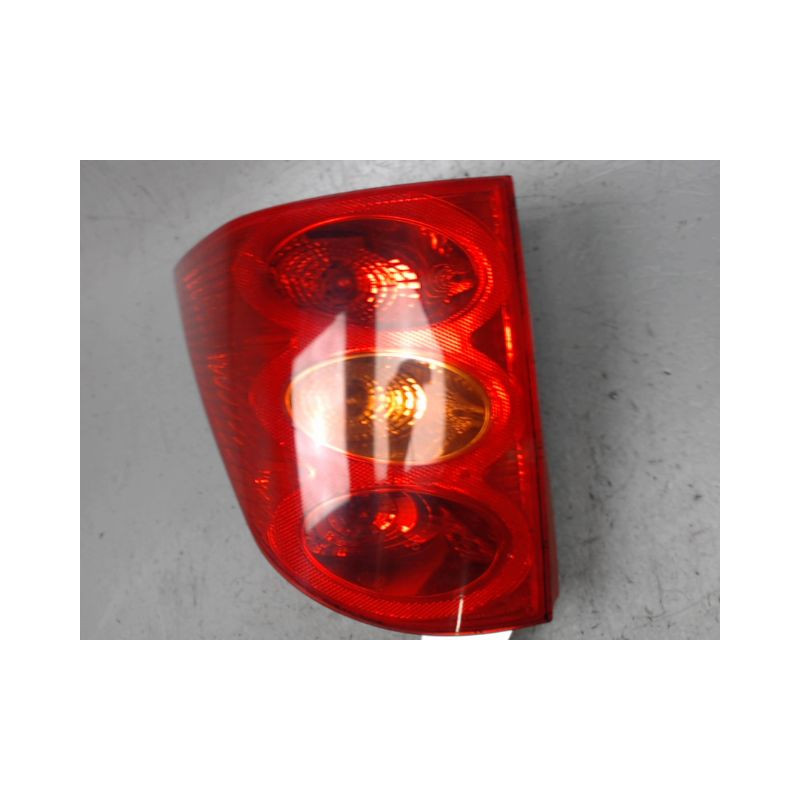 FEU ARRIERE GAUCHE  PEUGEOT 1007
