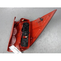 FEU ARRIERE GAUCHE  PEUGEOT 1007