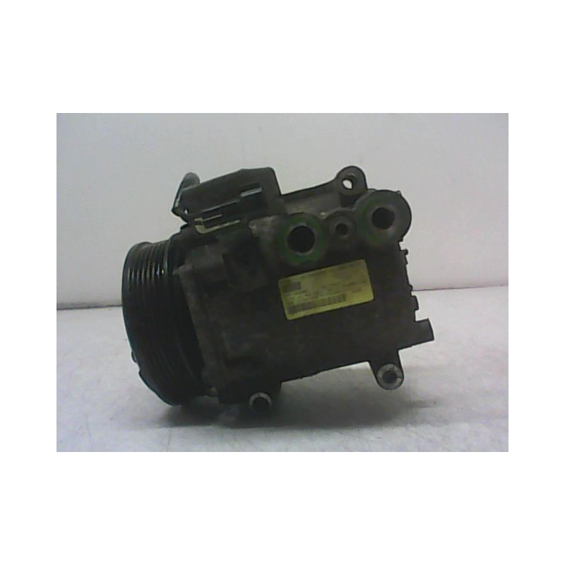 COMPRESSEUR AIR CONDITIONNE FORD FIESTA